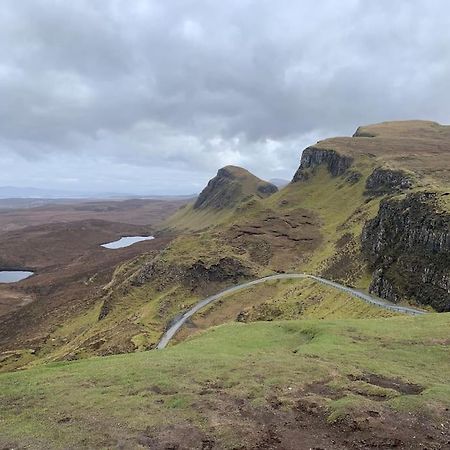 Cruachan Cabin Skeabost ภายนอก รูปภาพ