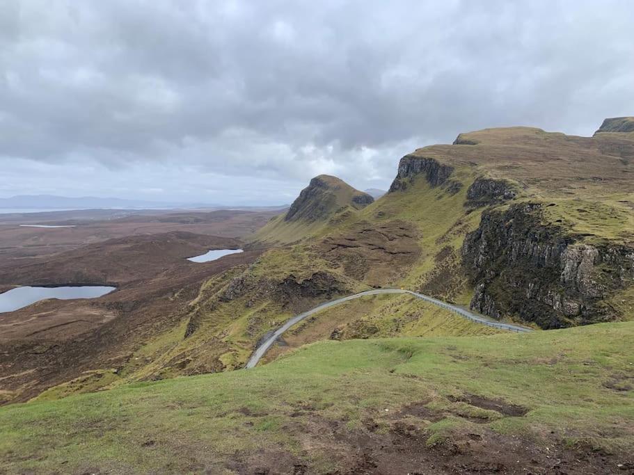 Cruachan Cabin Skeabost ภายนอก รูปภาพ
